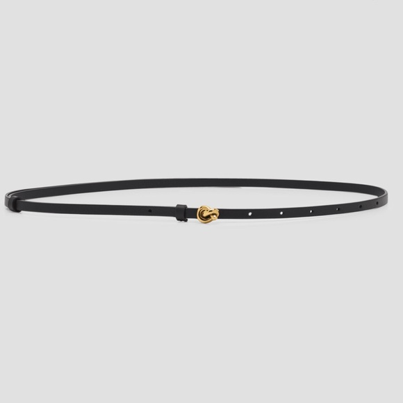 Bottega Veneta Accessories - NWT BOTTEGA VENETA SKINNY KNOT BELT BLACK LEATHER SIZE 75